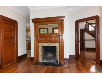 21 School St, Dorchester Center, MA 02124