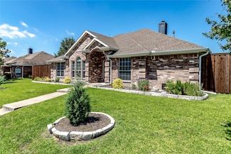 3409 Mistletoe Ln, Rowlett, TX 75088