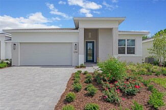 1258 Venice Ct, Deland, FL 32724