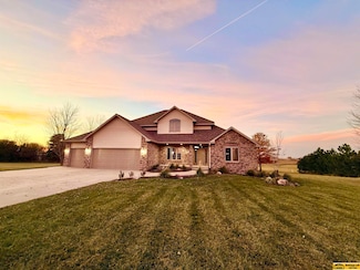 3243 Northgate Dr, Fairbury, NE 68352