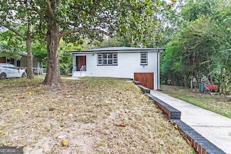 1124 N Beddingfield Dr, Macon, GA 31206