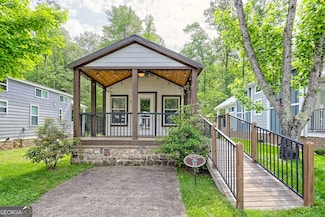 4960 Laurel Lodge Rd, Clarkesville, GA 30523