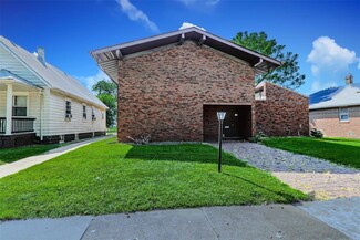1011 Alton Ave, Madison, IL 62060
