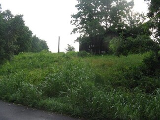 35 Old Negro Creek Rd, Crab Orchard, KY 40419