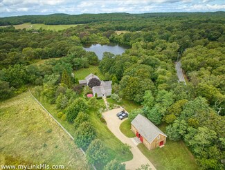 5 Stillpoint Meadows Rd, West Tisbury, MA 02575