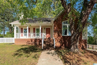6110 Amy Ln, Trussville, AL 35173