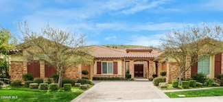 11262 Crenshaw St, Moorpark, CA 93021