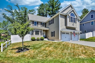 2 Sadie Ln, Methuen, MA 01844