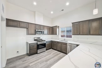 862 Bougainvillea Ct, Brawley, CA 92227