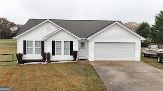 44 Quail Knoll Ln, Cleveland, GA 30528