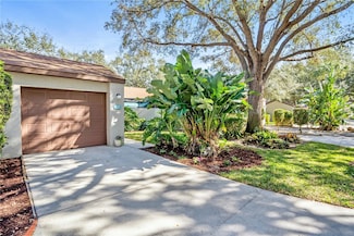 2915 Oak Ln, Bradenton, FL 34209