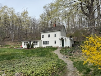 1 Coburn Rd W, Sherman, CT 06784