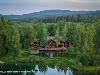 1700 S Fall Creek Rd, Wilson, WY 83014