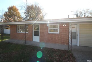 509 E Board St, Elkville, IL 62932