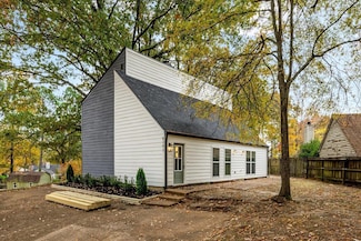 8393 Chippingham Dr, Cordova, TN 38016