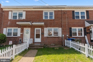 78 W 4th St, Burlington, NJ 08016