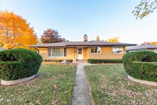 2217 Joanna Ave, Zion, IL 60099