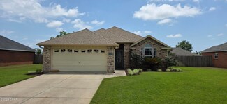 1810 Bowman Ln, Lynn Haven, FL 32444