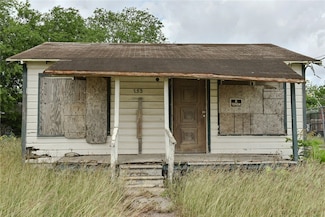 133 Shawnee St, Corpus Christi, TX 78405