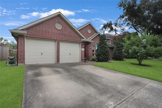 3816 Lake View Dr, Pearland, TX 77581