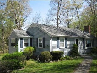 61 Appleton Ave, South Hamilton, MA 01982