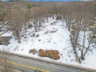 531 Amesbury Rd, Haverhill, MA 01830