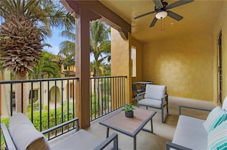 8975 Malibu St Unit 1304, Naples, FL 34113