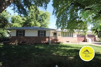 513 NE 14th St, Abilene, KS 67410