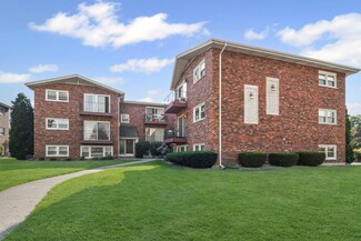 5631 6th Ave Unit 1C, Countryside, IL 60525