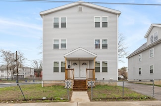 178 Martin St Unit 3, Hartford, CT 06120