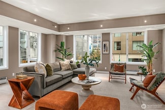 98 Union St Unit 309, Seattle, WA 98101