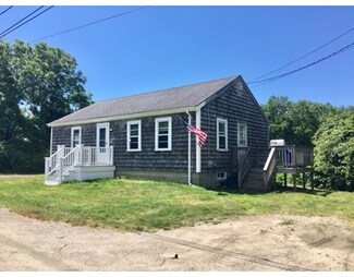 20 Stone St, Fairhaven, MA 02719