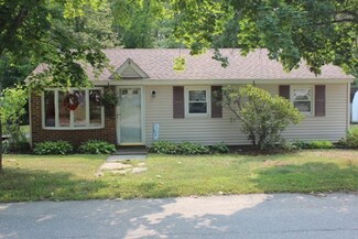 19 Candice St, Clinton, MA 01510