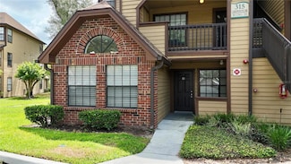 315 Lakepointe Dr Unit 101, Altamonte Springs, FL 32701