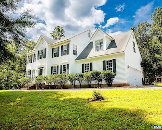 571 Paradise Ln, Gordonsville, VA 22942