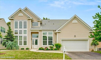 135 Lakeland Dr, Barnegat, NJ 08005