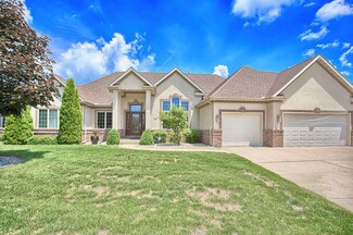 100 Walden Pond Blvd, Monticello, IL 61856
