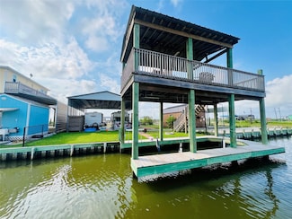 1102 Gator Point, Crystal Beach, TX 77650