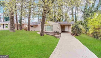 3401 Longleaf Dr, Decatur, GA 30032