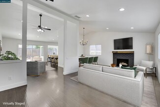 4780 Burgundy Dr, Oakley, CA 94561