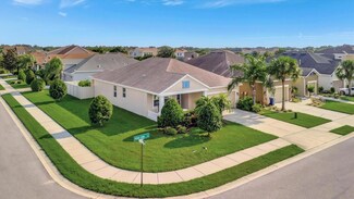 4718 Arbor Gate Dr, Bradenton, FL 34203