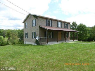 1 Shady Pine Dr, Capon Bridge, WV 26711