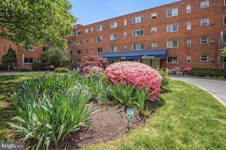 116 Lee Ave, Takoma Park, MD 20912