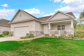 709 Autumn Glory Dr, Culver, IN 46511