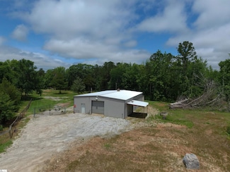 500 Mars Bridge Rd, Calhoun Falls, SC 29628