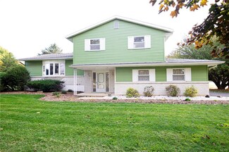 5502 Lanark Rd, Center Valley, PA 18034