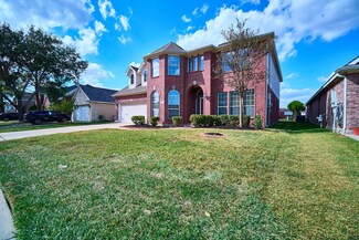 13228 Brookside Dr, Sugar Land, TX 77478