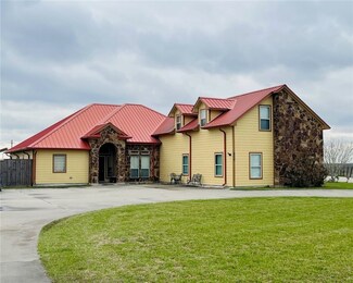4296 River Ranch Cir, Robstown, TX 78380