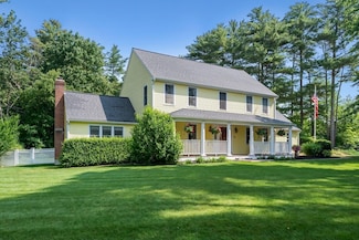 21 Hill Farm Rd, Pembroke, MA 02359