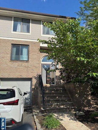 7 Louisburg Square Unit 7, Verona, NJ 07044